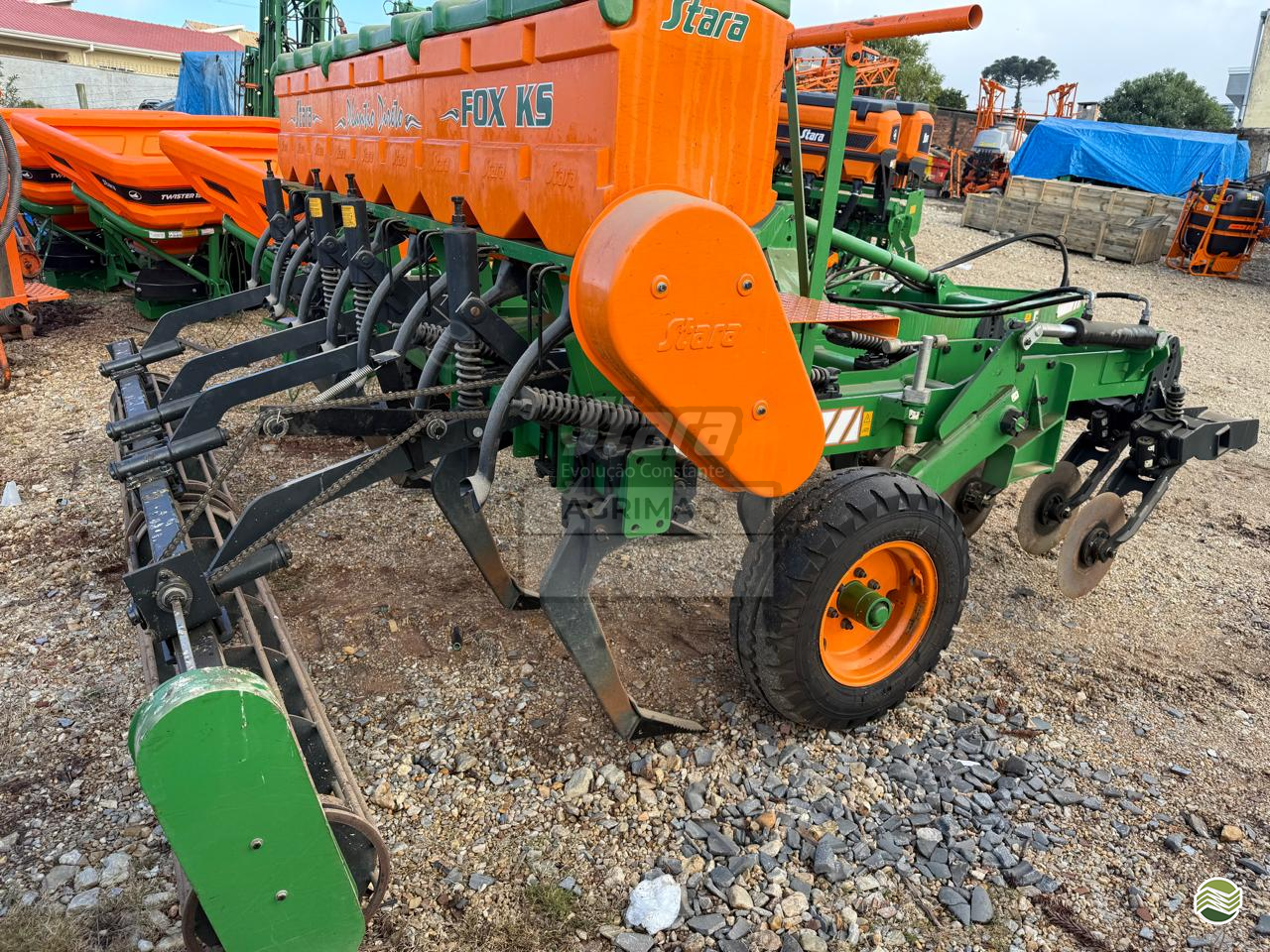 IMPLEMENTOS AGRICOLAS ESCARIFICADOR 11 HASTES DISCO CORTE Agrimaq Máquinas Agrícolas - Stara ARAUCARIA PARANÁ PR
